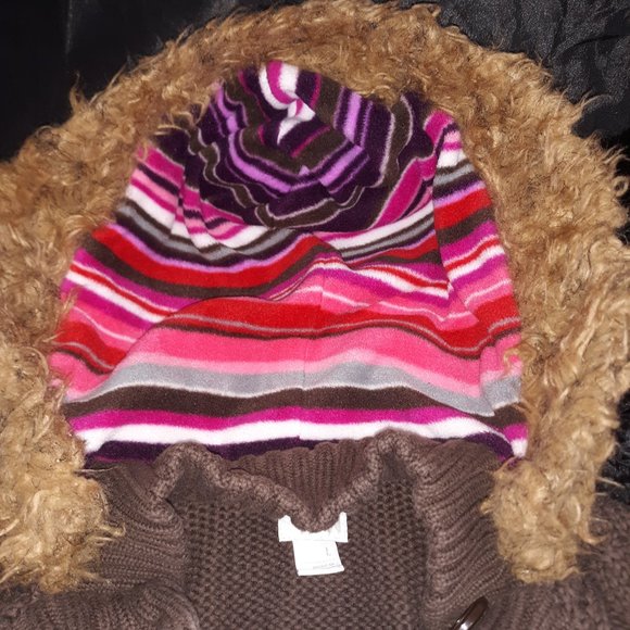 ((Listing#155)) Old Navy Sweater - Picture 3 of 7